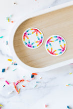 Load image into Gallery viewer, Rainbow Double Wedding Ring Quilt Block Vinyl Sticker