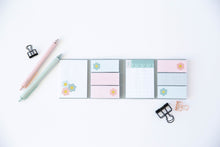 Load image into Gallery viewer, Hexie Flower Sticky Note Booklet