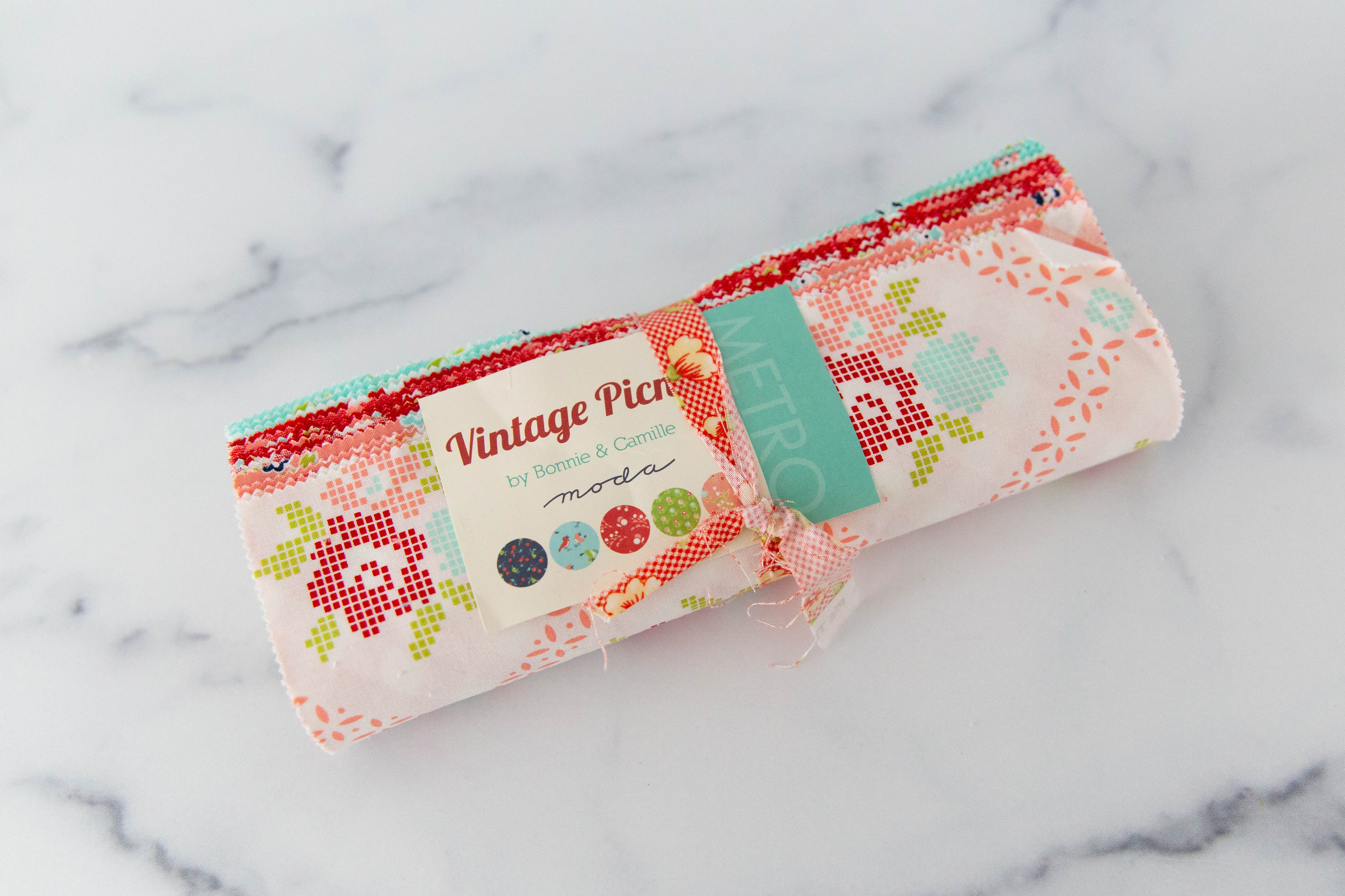 Vintage Picnic factory by Bonnie and Camille for Moda Layer Cake